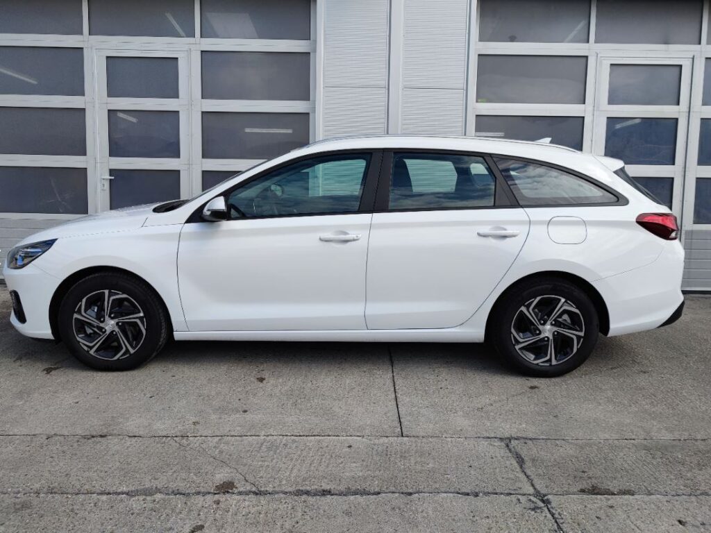 Hyundai i30 Combi Comfort, 48 mesiacov – 10 000km